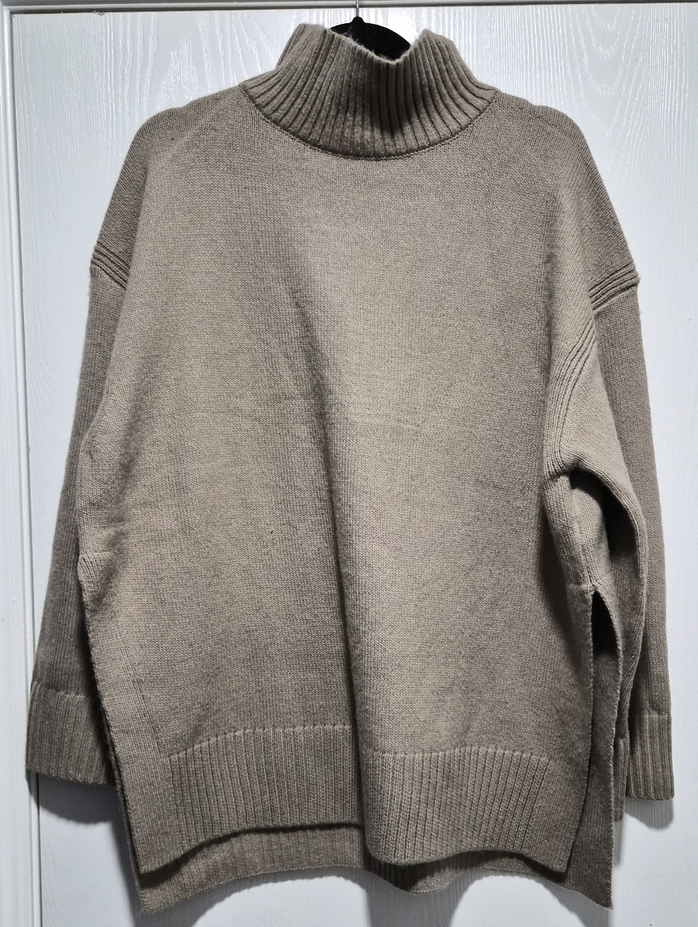 H&M Nwt Oversized Beige Taupe Turtleneck Sweater Size Medium